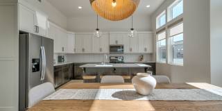 Individual / Corporate Rental / Fully Furnished Gallery 32