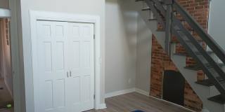 820 Kerr Street Gallery 15