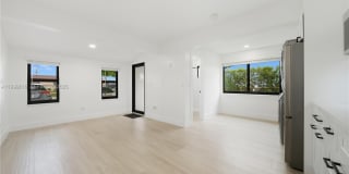 3101 SW 106th Ave Gallery 9