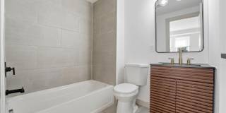 260 S 10Th St Gallery 11