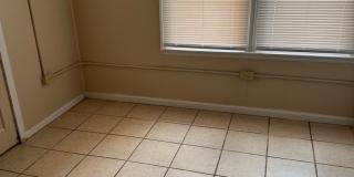 Adorable 2 BR / 1 BA - Cute affordable Home - Fort Walton Beach - Behind  ACE Hardware off Racetrack Road Gallery 4