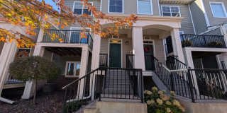 Exceptional Maple Grove 4 bed, 3 bath spacious townhome for rent. Gallery 1