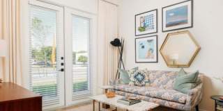 2543 W Braker Ln Gallery 1