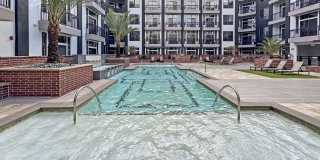3800 Main Gallery 6