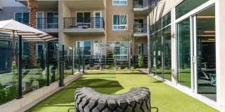 Modera Pomona Gallery 23