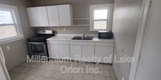 140 Summit St Gallery 1