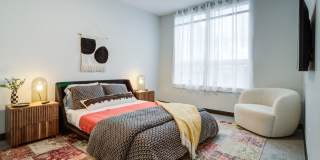 Cadence on Canal Gallery 13