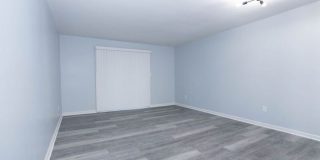Miller Chateau Apartments Gallery 74