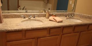 875 W Aloe Place Gallery 19