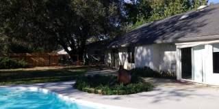 4 Bedroom Home With Pool! Gallery 3