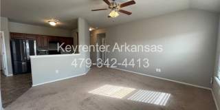 Spacious 3-Bedroom Springdale Home with Fenced Yard Gallery 6