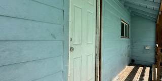 Large 4 Bedroom Apartment in Canyonville Gallery 1