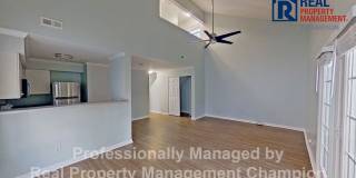 Cute 3 BD/2 BA Townhome Style Near UNCW Gallery 5