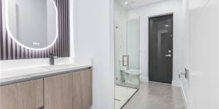 142 SW 33rd Place Gallery 21