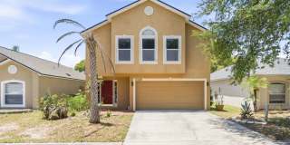Freshly Painted 4BR Home with Large Backyard – Minutes to I-75 Gallery 1