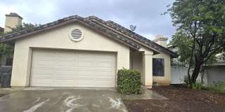 Beautiful Single-Family Home for RENT! Gallery 1