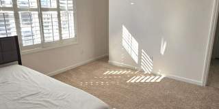 Room in 2 Bedroom Home at Chenille Dr Gallery 17