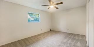 2604 Northeast Garden Lane Gallery 22