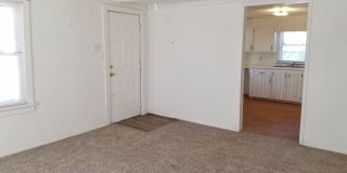 ADORABLE HOME ON LARGE LOT Gallery 1