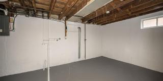 1225 Newark Gallery 14