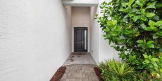 5546 Saint Armands Way Gallery 1