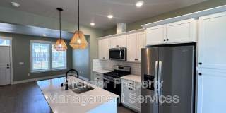 1678 St. George Gallery 1