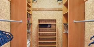 600 SUTTON PLACE Gallery 11