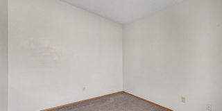 Charming Top-Floor Studio in Aurora with Private Patio & In-Unit Laundry Gallery 16