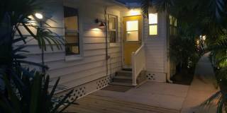 Charming two bedroom two bathroom cottage in North St. Petersburg Fully Updated. Charming two bedroom two bathroom cottage in North St. Petersburg Fully Updated. Gallery 49