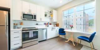 Alexan Harrison Apartments Gallery 5