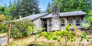 Charming 3-Bedroom Tualatin Home with Detached Office, Garden & Fireplace Charming 3-Bedroom Tualatin Home with Detached Office, Garden & Fireplace Gallery 1