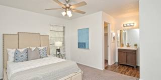 Peak at NW Hills Gallery 12