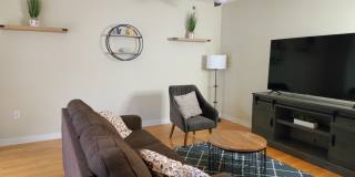 515 E Capitol Unit 102 Avenue Gallery 6