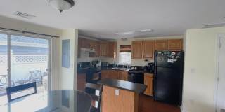 520 3rd Avenue Gallery 8