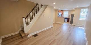⭐⭐⭐ UPDATED COZY 3 BEDROOMS AND 1.5 BATH HOME LOCATED IN NORTHEAST/LAWNCREST!!! ⭐⭐⭐ Gallery 4