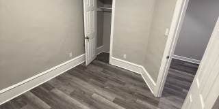 28 N. 50th Street Gallery 13