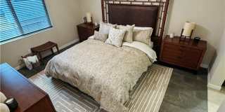 81 Waldorf Gallery 18