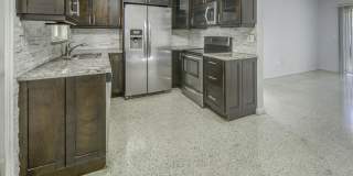 305 S Federal Highway Gallery 2