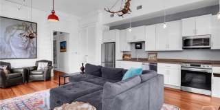 101 Barnard Street unit: 302 Gallery 15