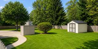Spacious 5-Bedroom Home with Comfort & Charm in Medina Spacious 5-Bedroom Home with Comfort & Charm in Medina Gallery 4