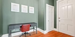 107 Union Avenue Gallery 18