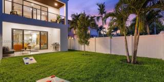 703 SW 17th St Gallery 71