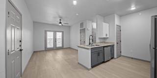 Retreat at Eastlake Gallery 48