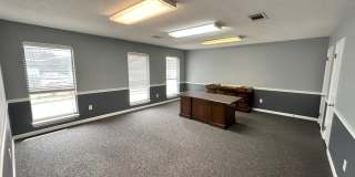 638 N Ferdon Boulevard Gallery 4