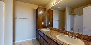 NO JUNE RENT + $1,395 RENT DUPLEX IN HARKER HEIGHTS! Gallery 14