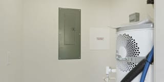 3636 6th Avenue Gallery 20