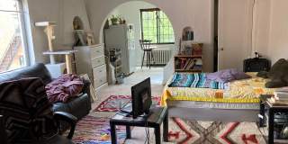 Tudor Hall~ Shadyside on the boarder of Oakland and Bloomfield~ convenient walkable location Gallery 1