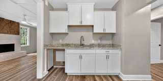 Renovated & Move-In Ready Ranch in Rosewood! Gallery 8