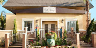 Bella Terraza Gallery 72