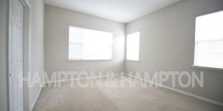 SPACIOUS 3 BEDROOM 2.5 BATH IN GATED COMMUNITY Gallery 11
